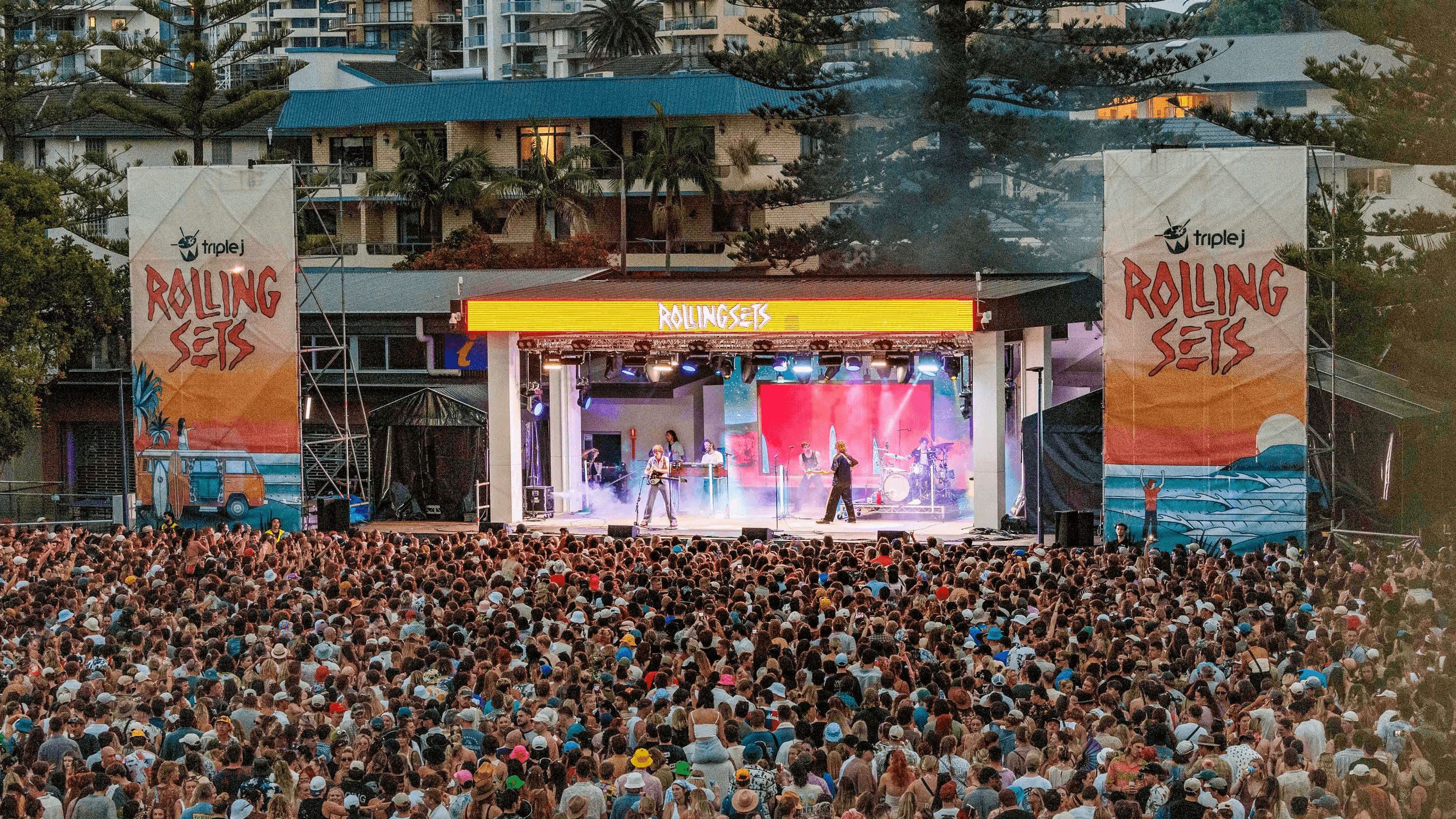 Rolling Sets, The Entrance  